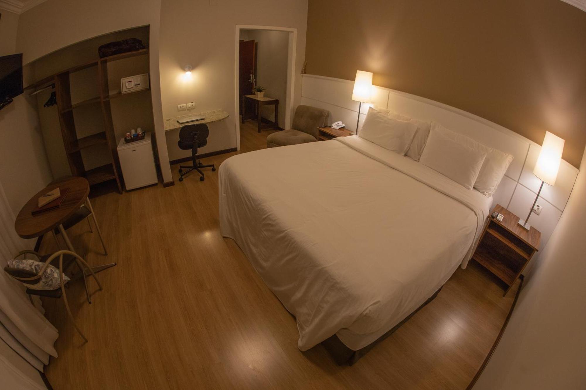 Planalto Select Hotel Ponta Grossa 蓬塔格罗萨 外观 照片